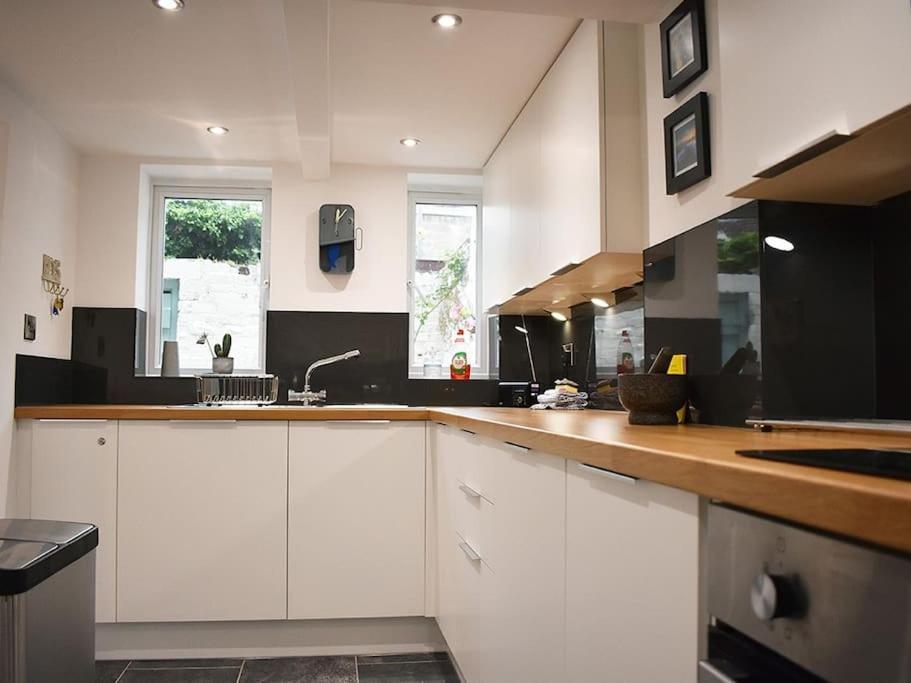 Havelock Court Apartment Whitby Bagian luar foto